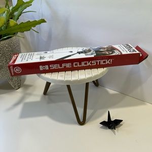 🌸NWOT Selfie Stick